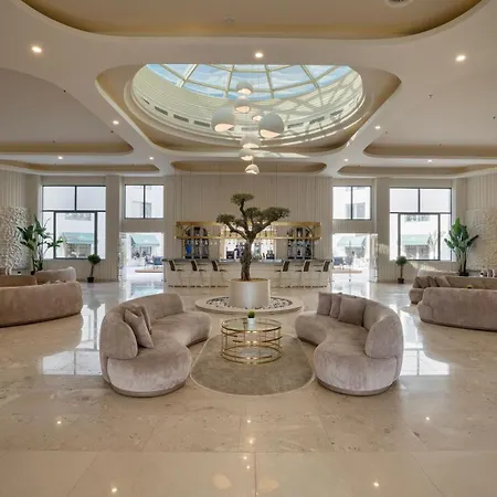 Arin Bodrum 图尔古特雷斯